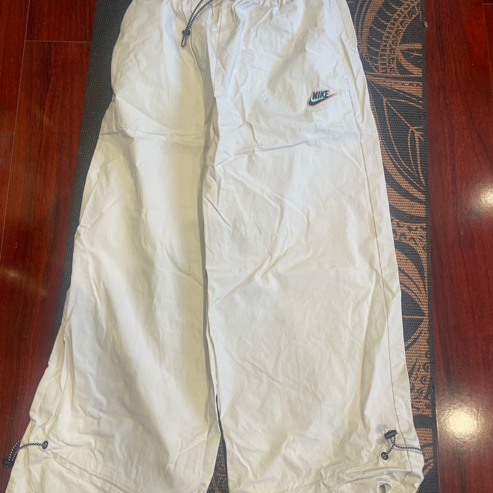 Nike Cream Elastic Waist Pants